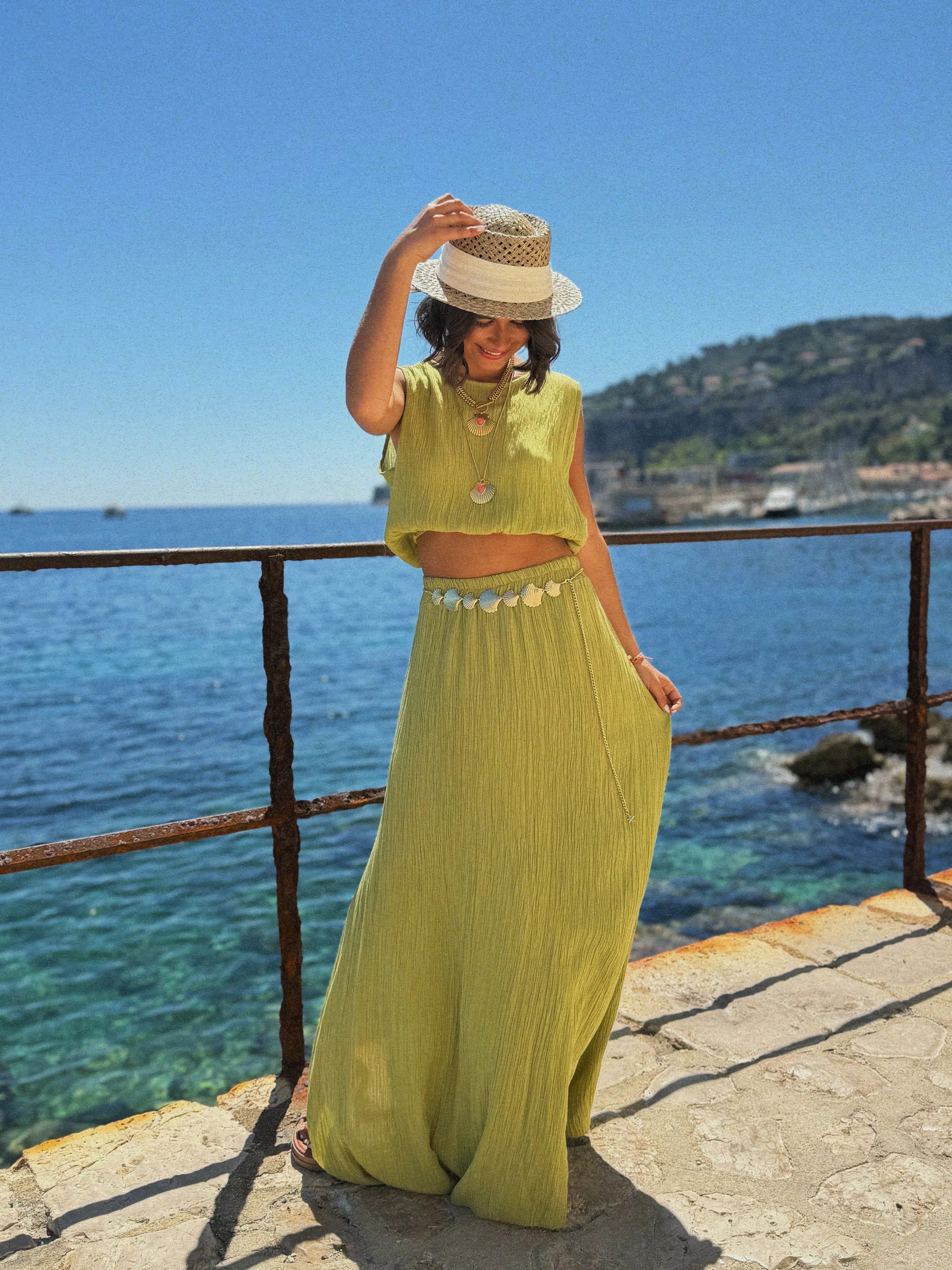 Ensemble CALIFORNIA vert olive
