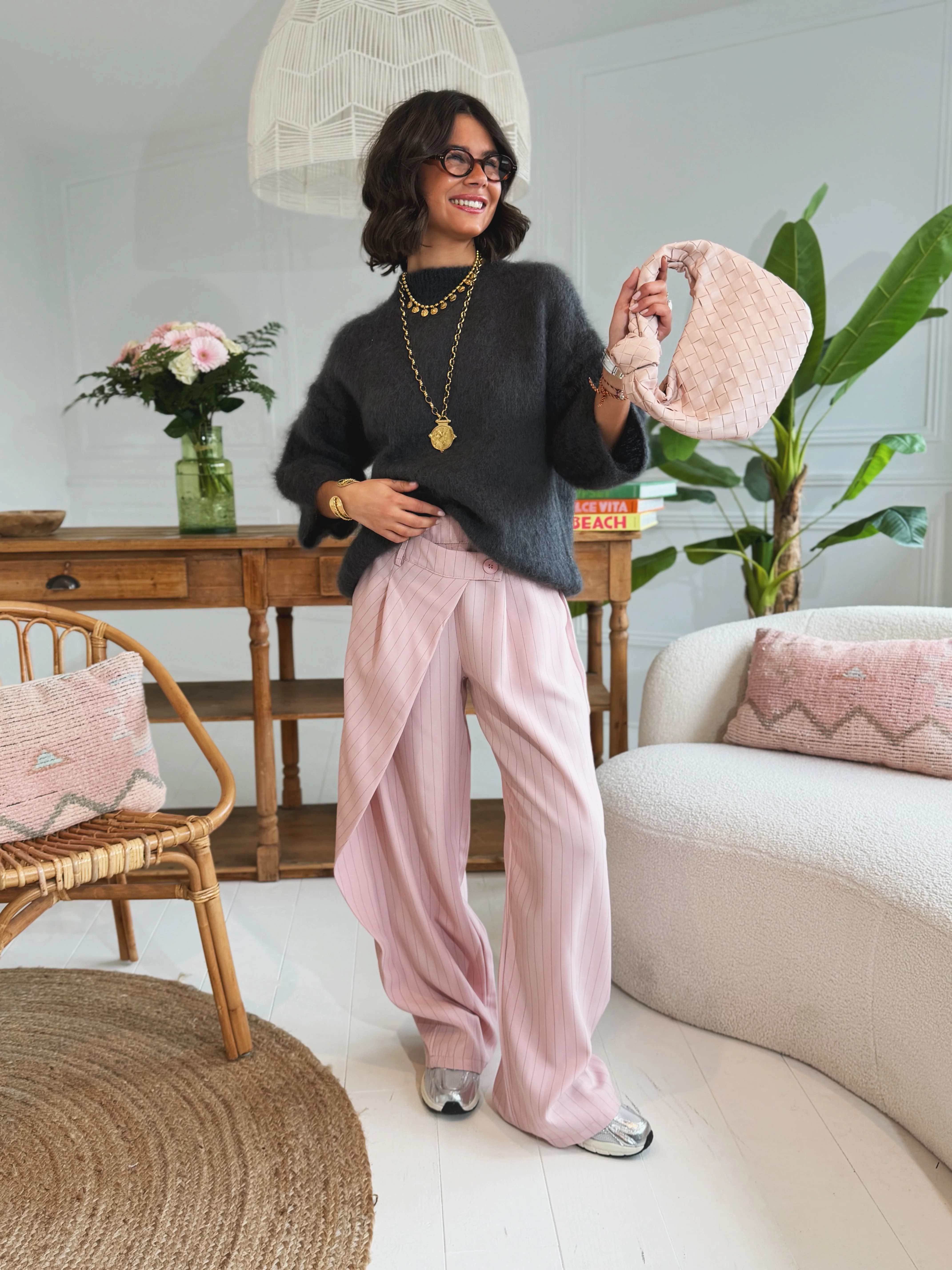 Pantalon fluide ASYMÉTRIQUE rose - Image 4