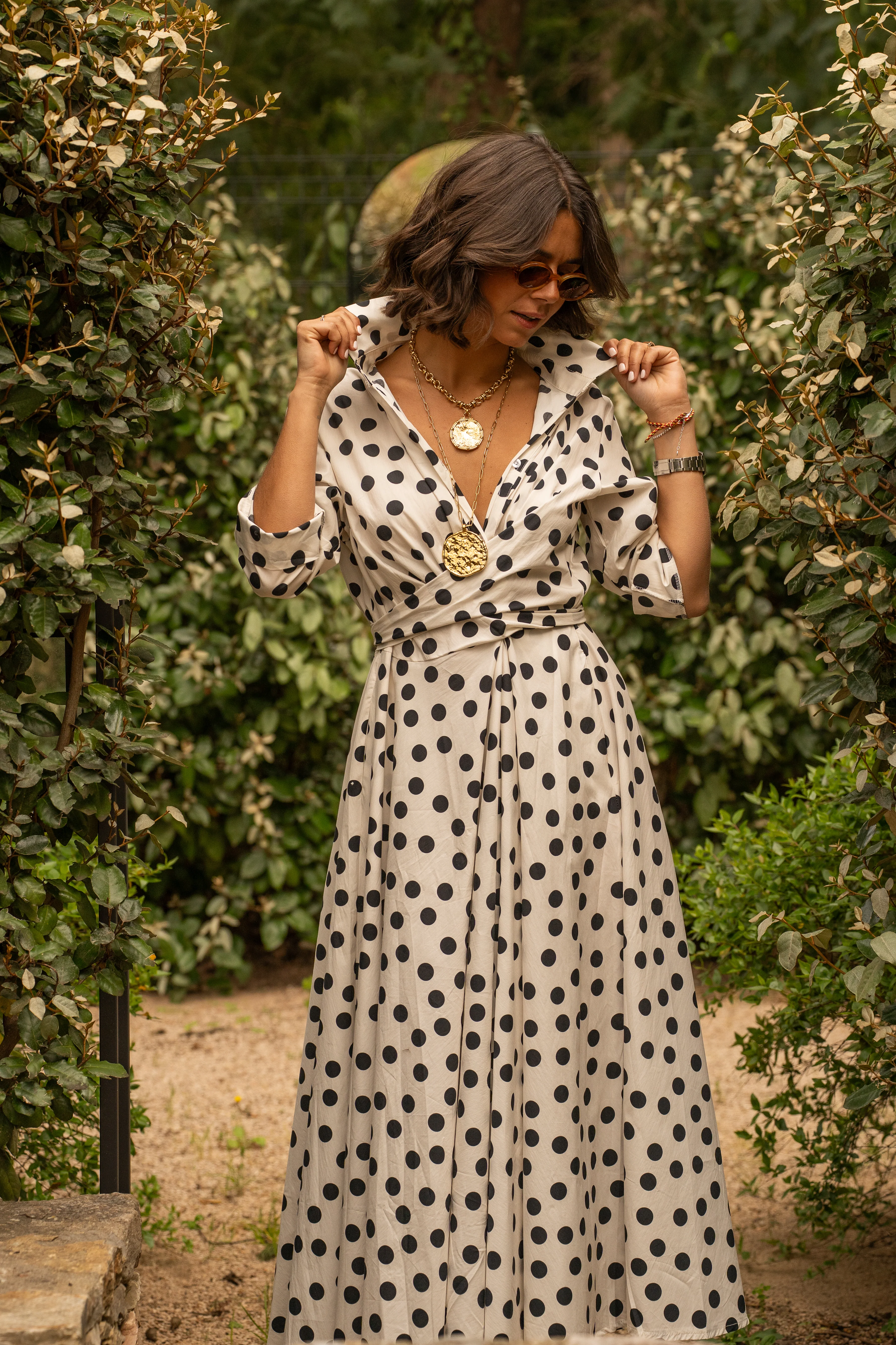 Robe chemise blanc pois noir - Image 7