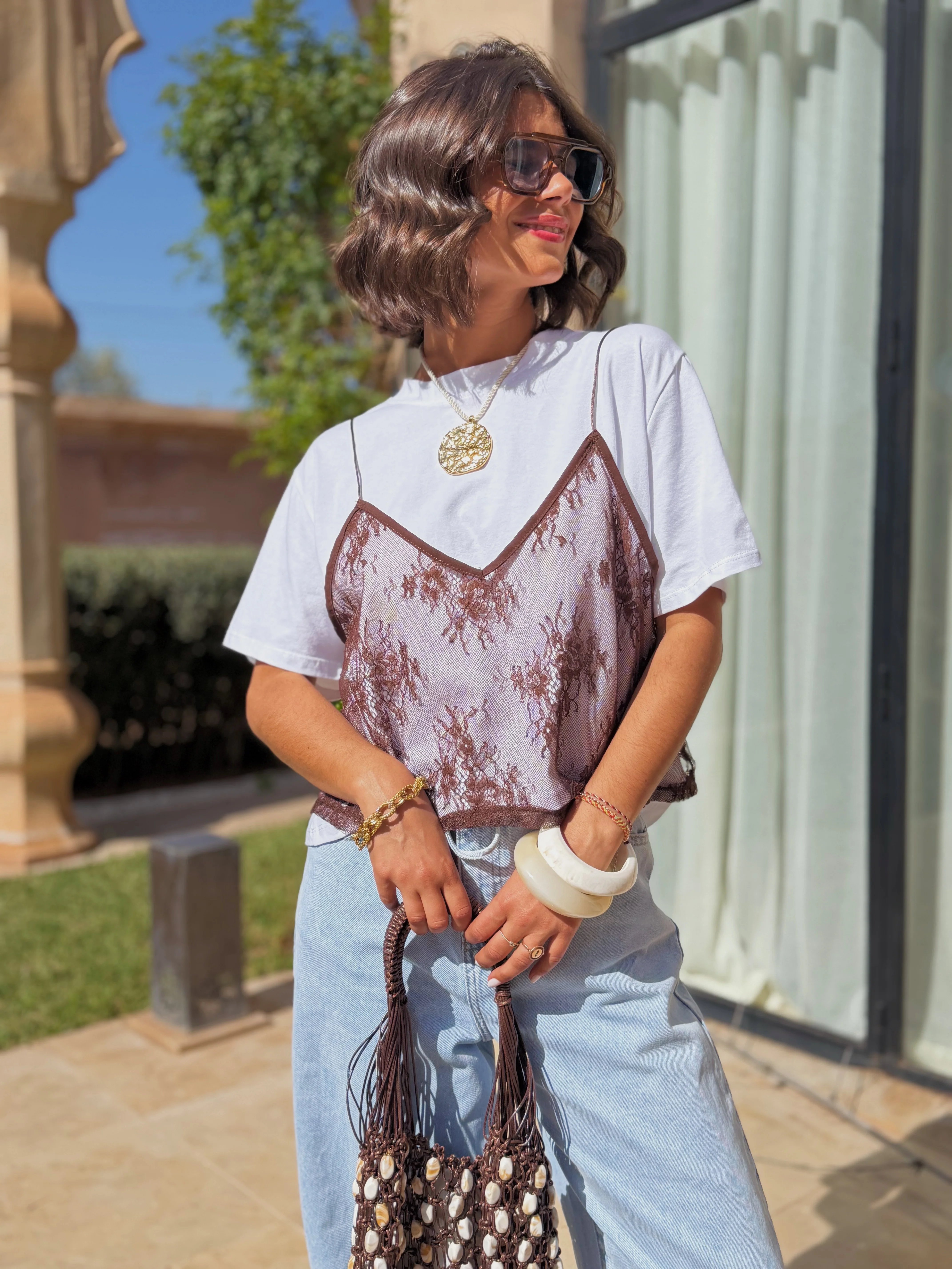 Tee-shirt AVEC DENTELLE chocolat