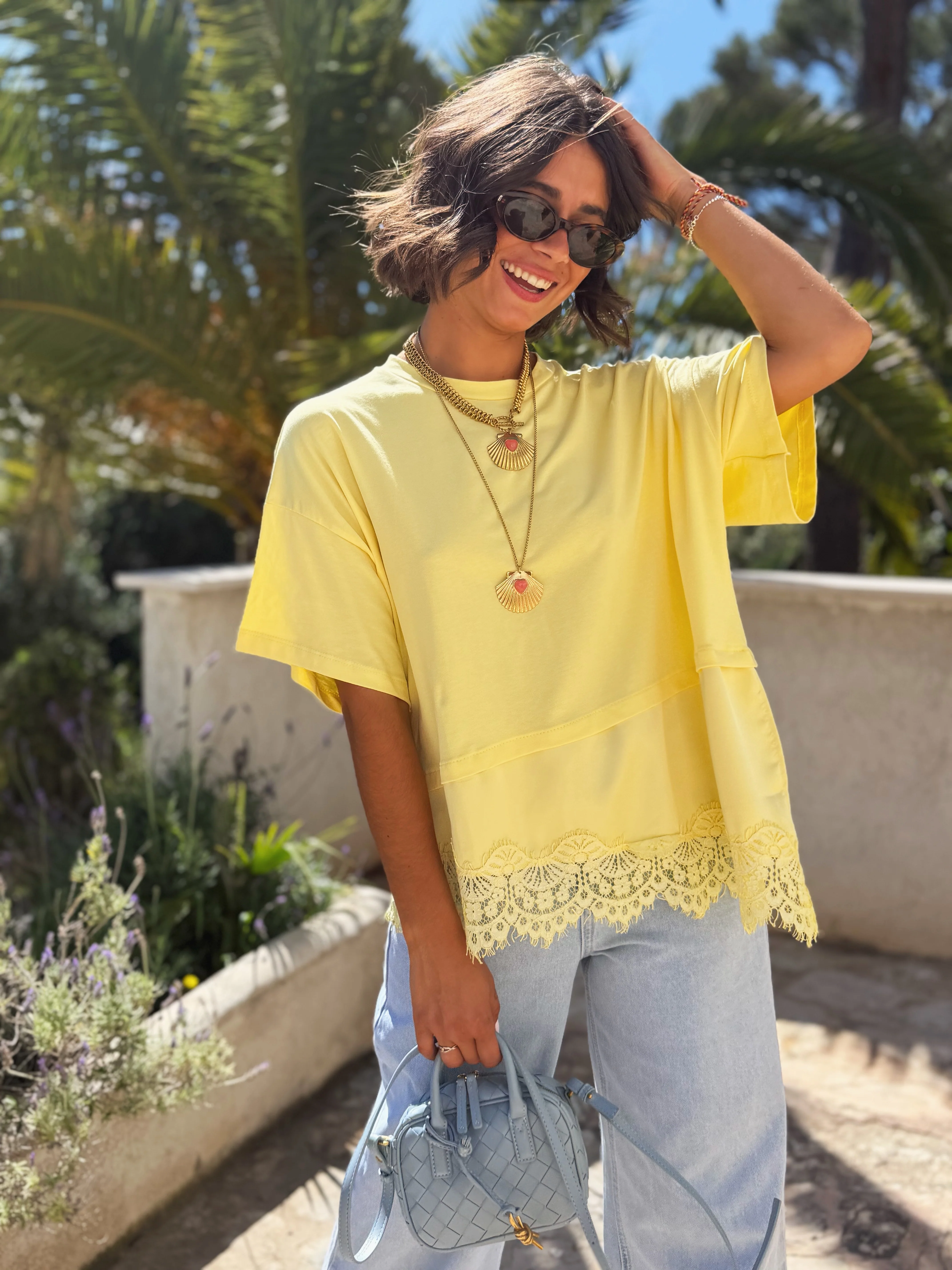 Tee-shirt dentelle jaune