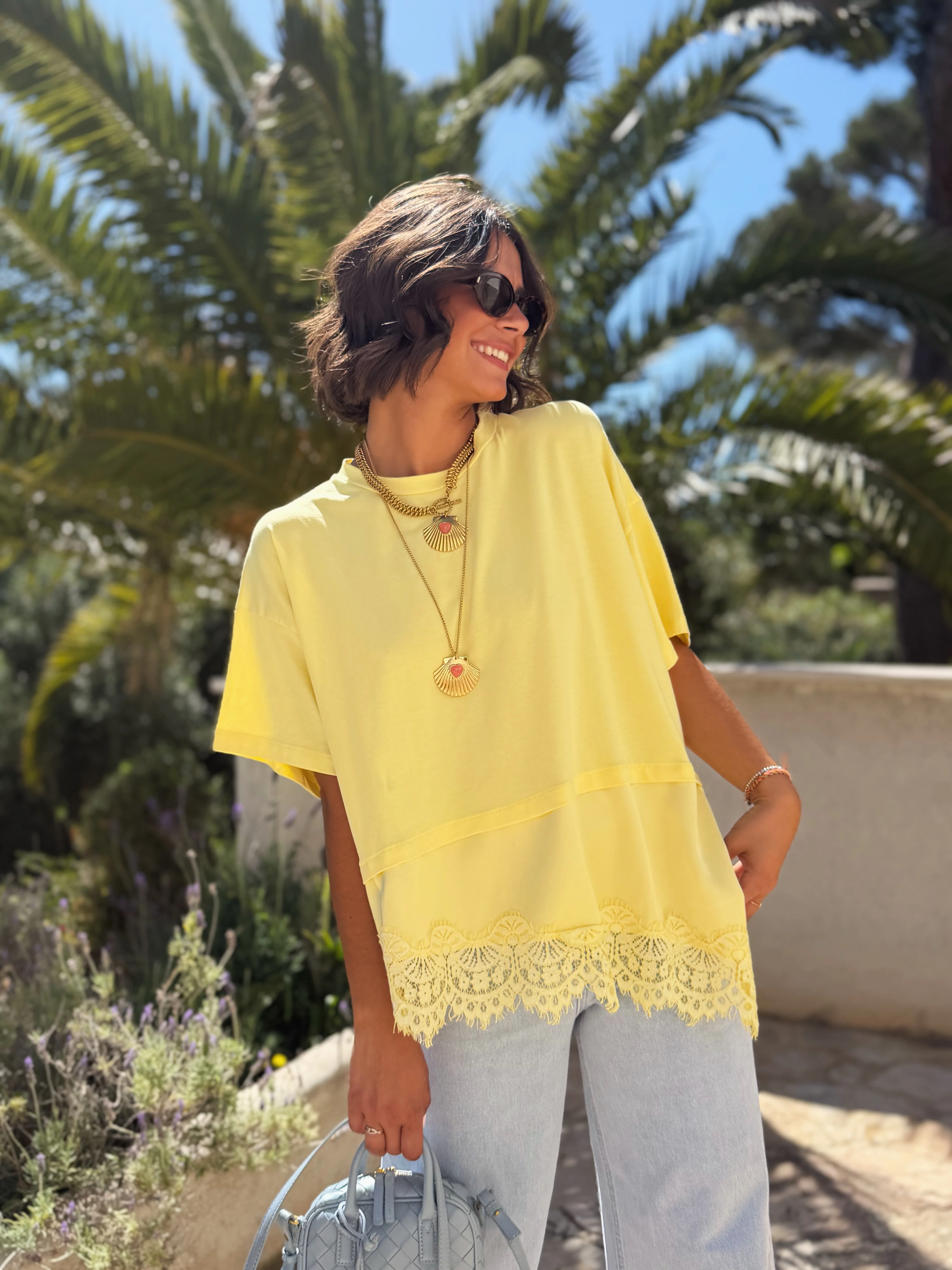 Tee-shirt dentelle jaune - Image 3