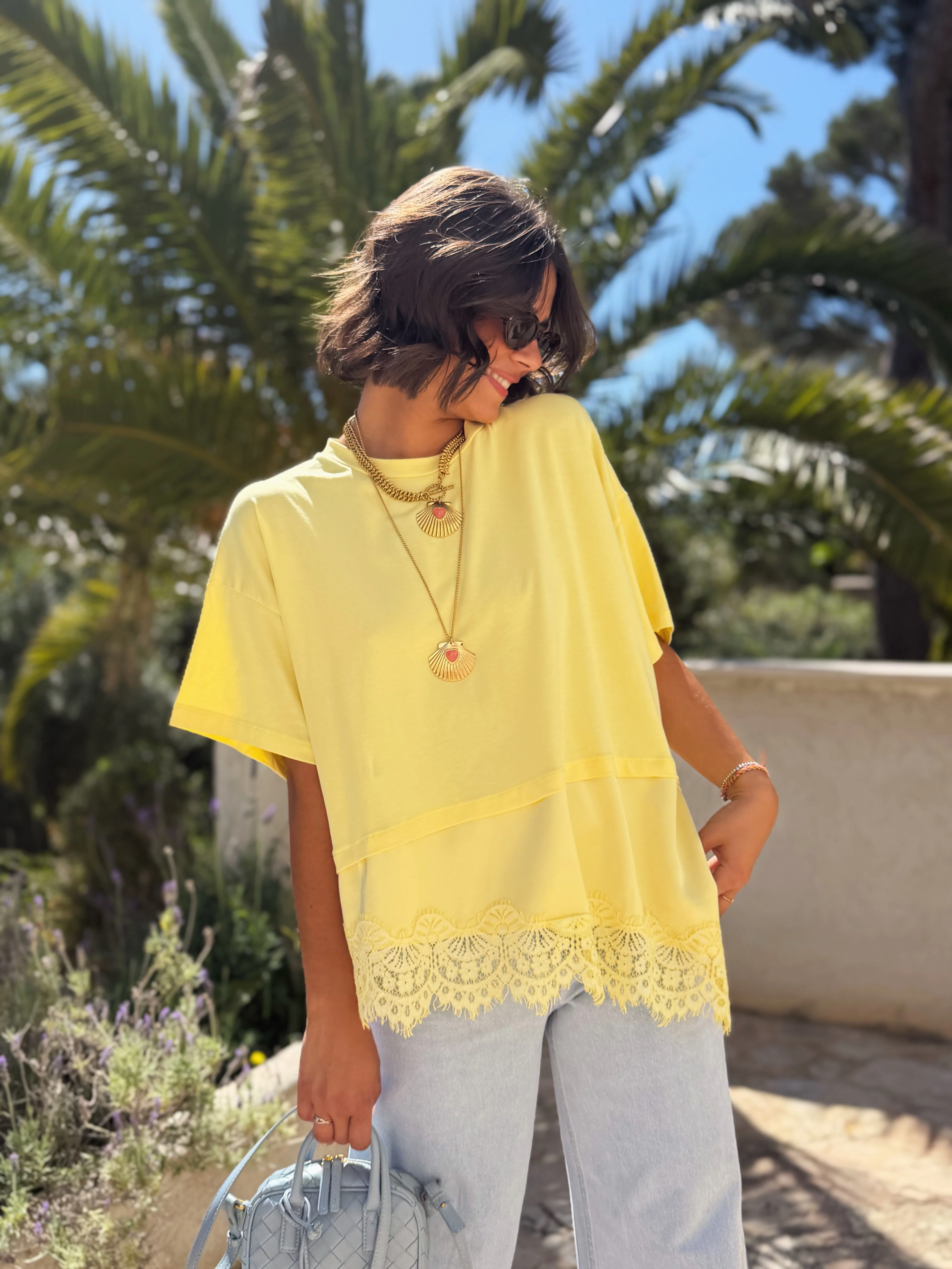 Tee-shirt dentelle jaune - Image 4