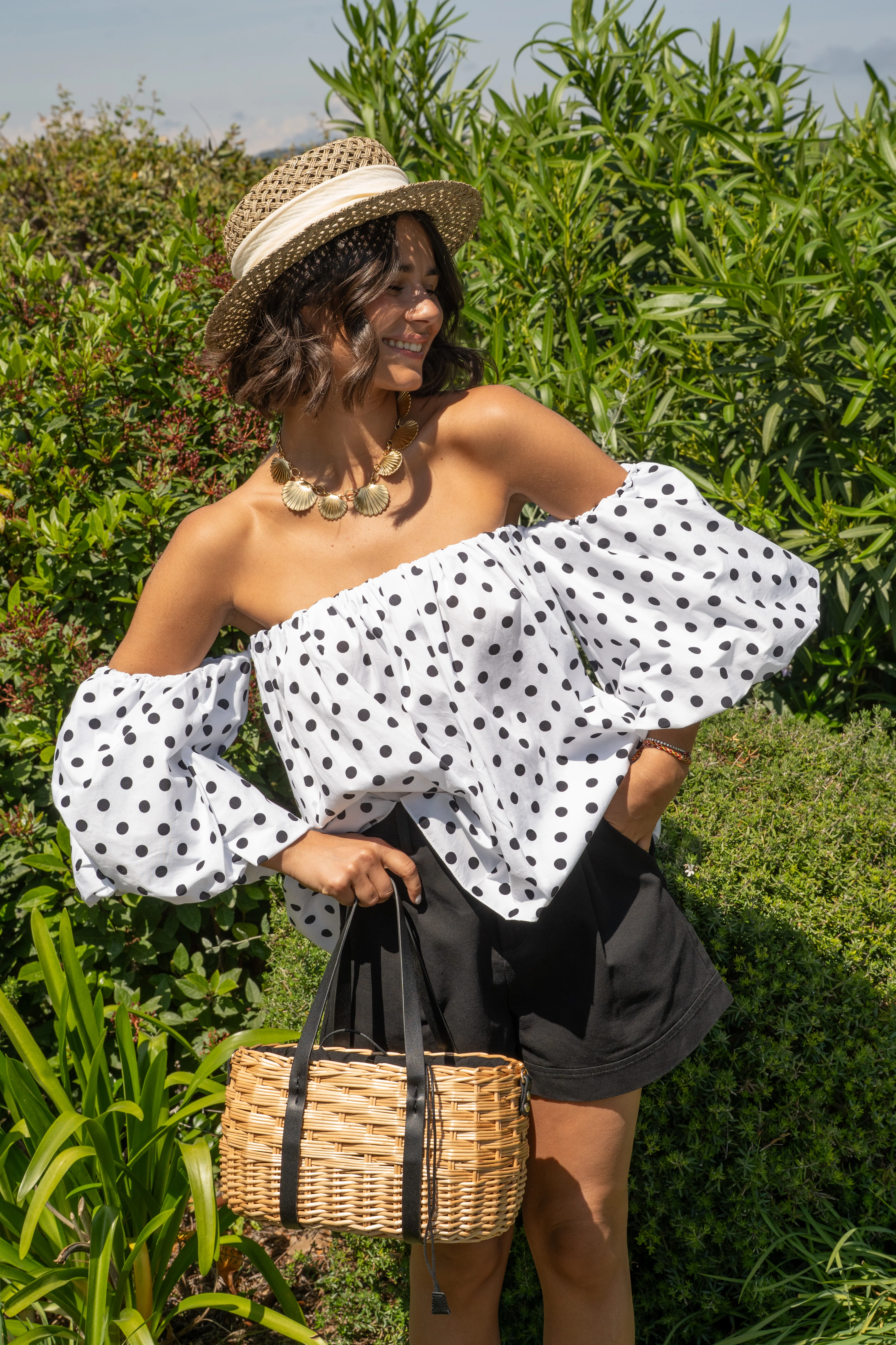 Top LÉNA blanc à pois noir